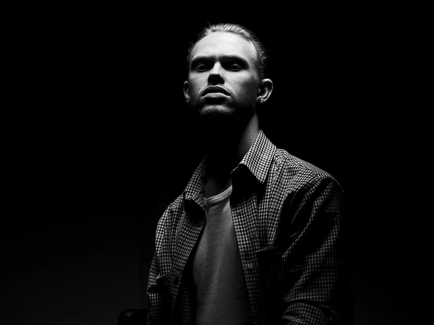 012324Taran Photoshoot Zizu 5 of 22 1400